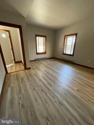 Building Photo - 307 Willis St