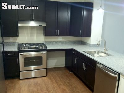 Primary Photo - 233 E King St