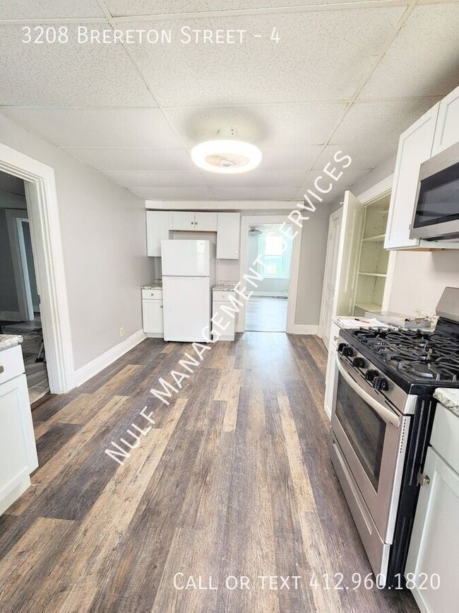 Building Photo - 3208 Brereton St