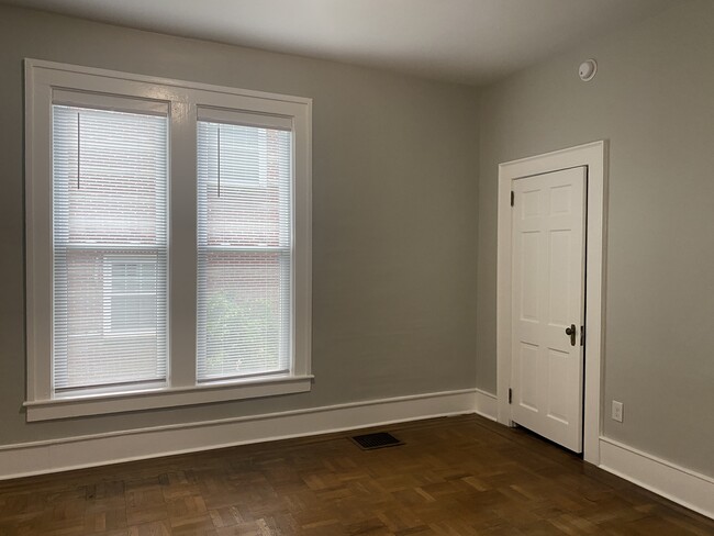 (1) Bedroom - 306 N Main St