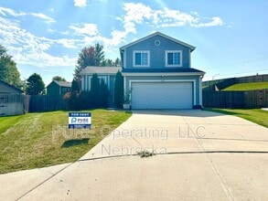 Building Photo - 1009 Bison Cir