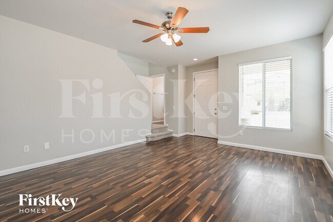 Building Photo - 7595 E Cholla Overlook Dr
