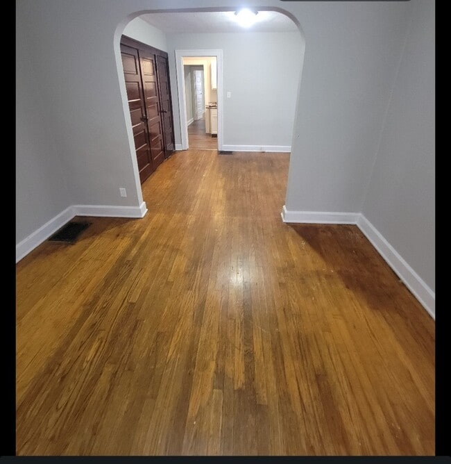 Building Photo - 1432 N Colorado Ave