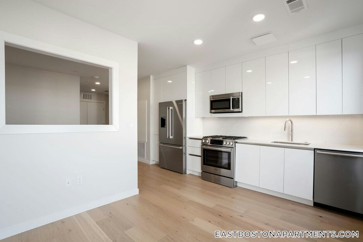 Foto principal - 194 Sumner St