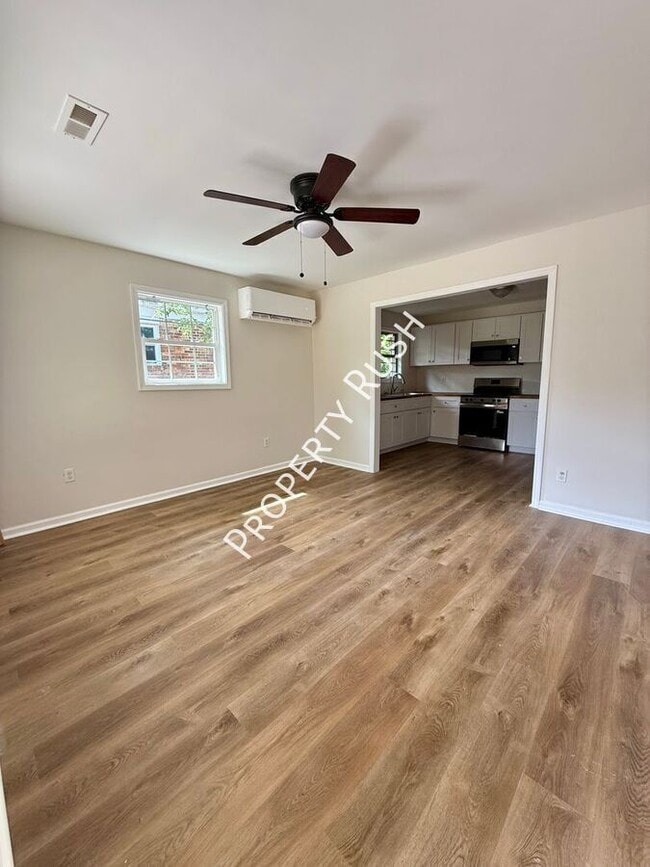 Photo - 1718 Portland St.-A Apartment