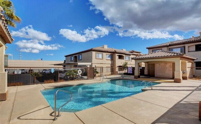 Foto del edificio - 8725 W Flamingo Rd