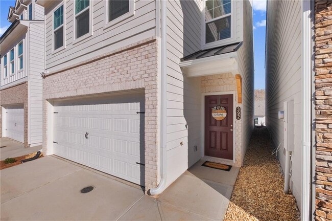 Building Photo - 392 Whitetail Cir