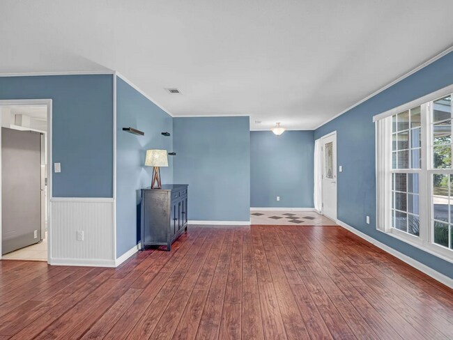 Foto del edificio - 40 Sharilyn Dr