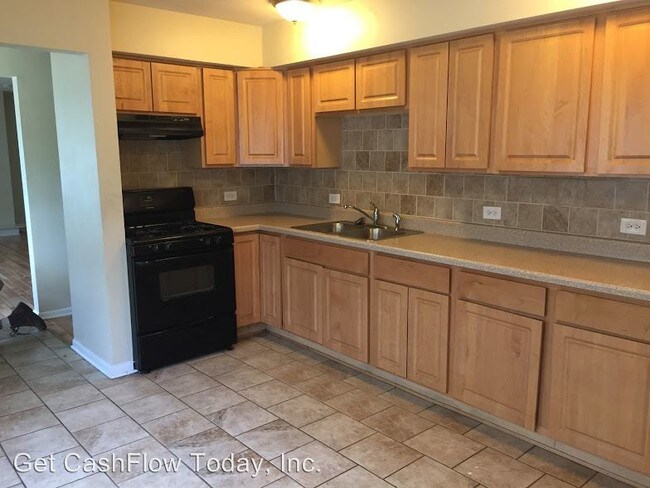 Building Photo - 4 br, 2.5 bath House - 2356 184th Street
