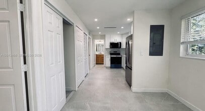 Building Photo - 8442 SW 107th St