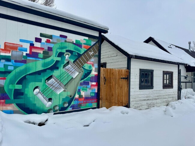 Foto del edificio - 280 Byers Ave