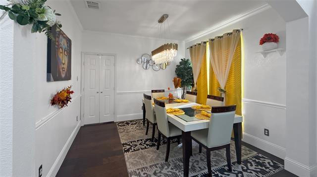 Foto del edificio - 7848 Ravens Cliff Dr