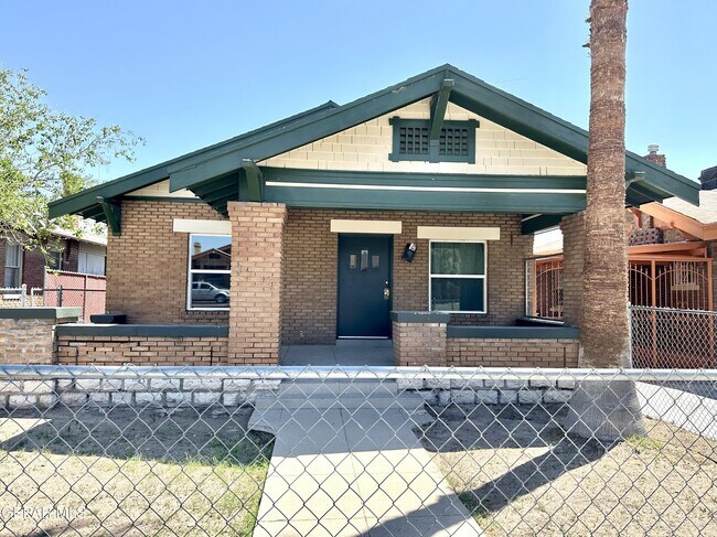Foto del edificio - 3312 Montana Ave