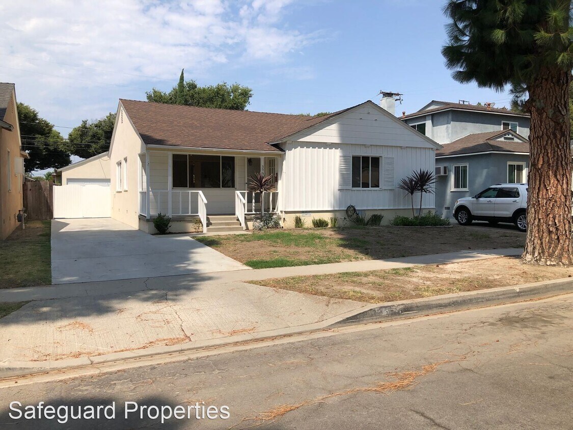 Primary Photo - 3 br, 1 bath House - 3957 Knoxville Avenue
