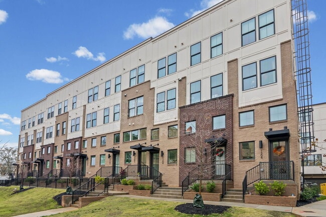 Photo - 201 New St Townhome