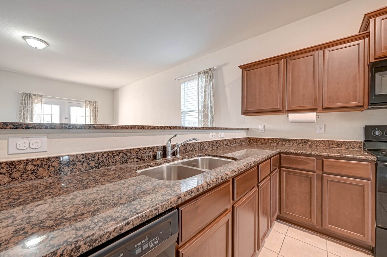 Building Photo - 1306 Diamond Drape Dr