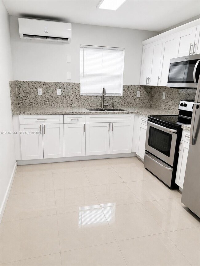 Foto del edificio - 1723 Wiley St