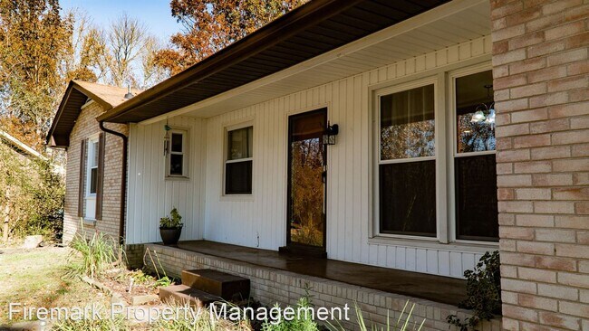 Building Photo - 3 br, 2 bath House - 125 Creekwood Drive