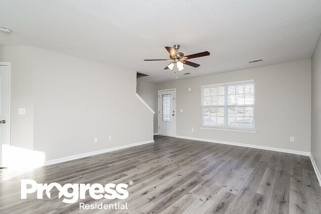 Building Photo - 128 Berele Shepsele Ln