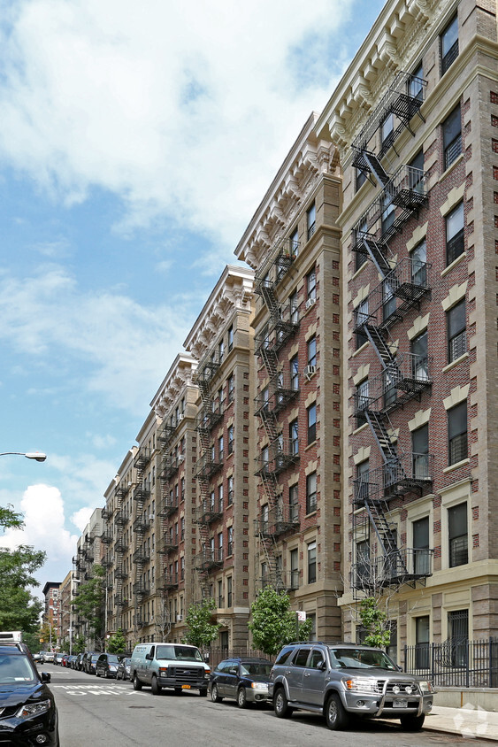 Foto principal - 143-149 W 140th St