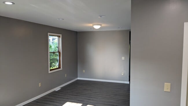 Building Photo - 1723 Rebecca St