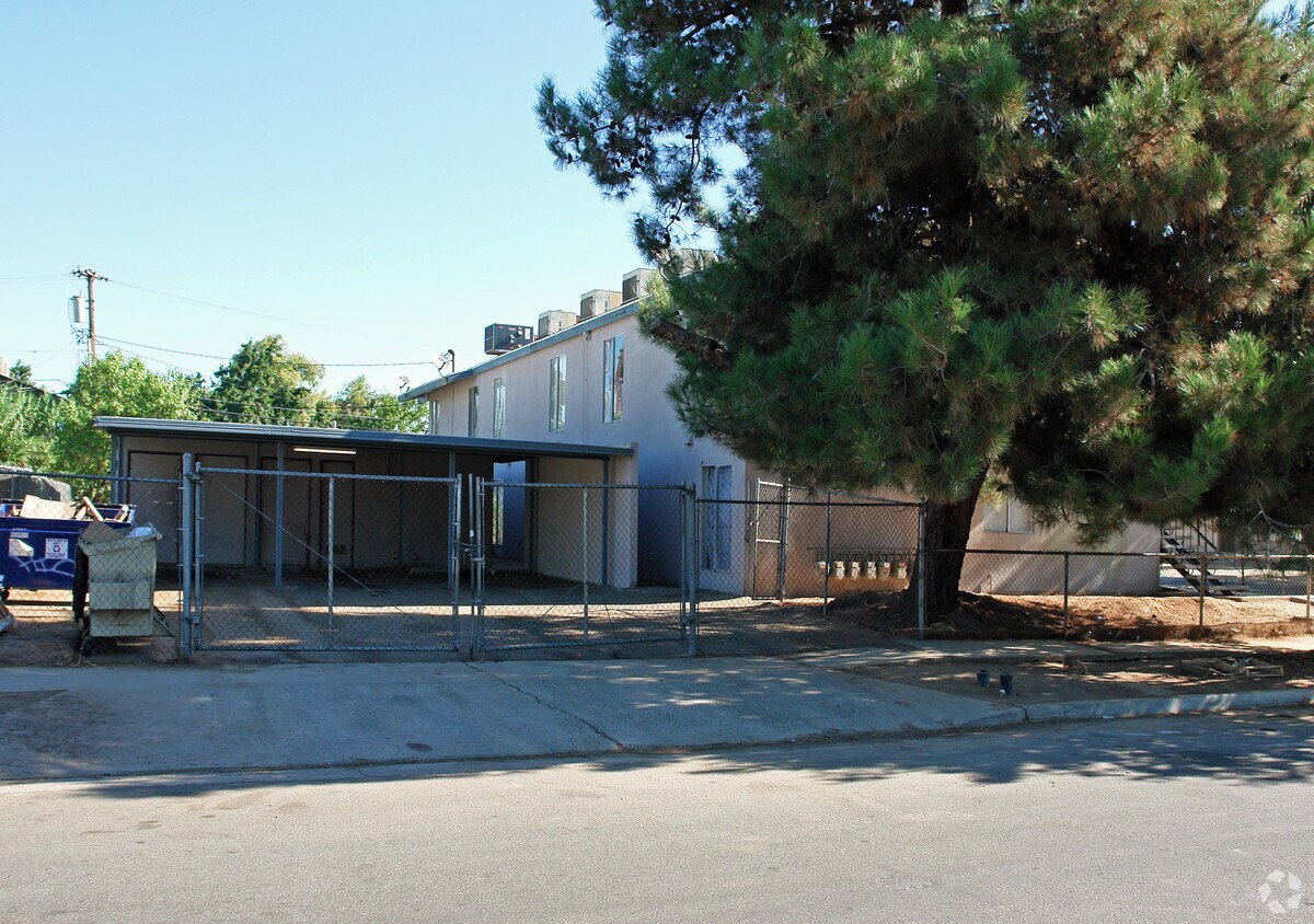 Foto del edificio - 3317 N Pleasant Ave