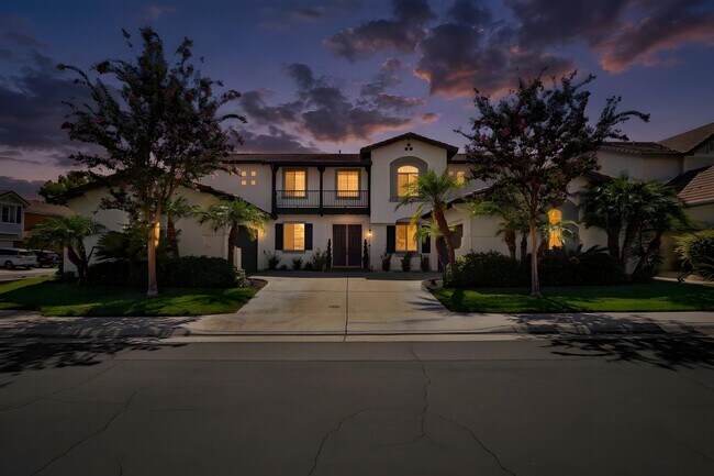 Foto del edificio - 4386 Bayhill Ln