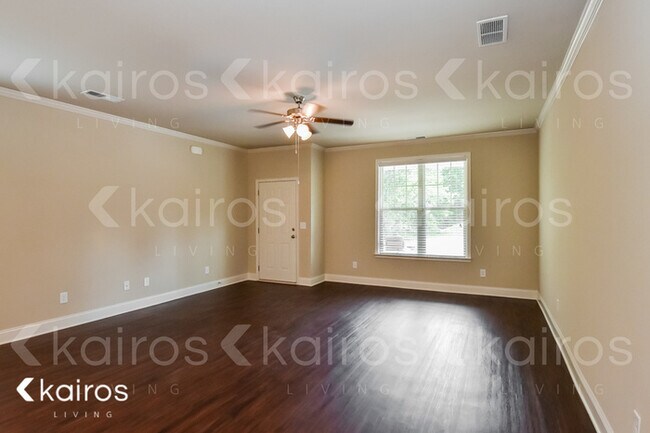 Building Photo - 45 Pratt Cir.