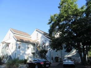 Building Photo - 4363 Spa Dr