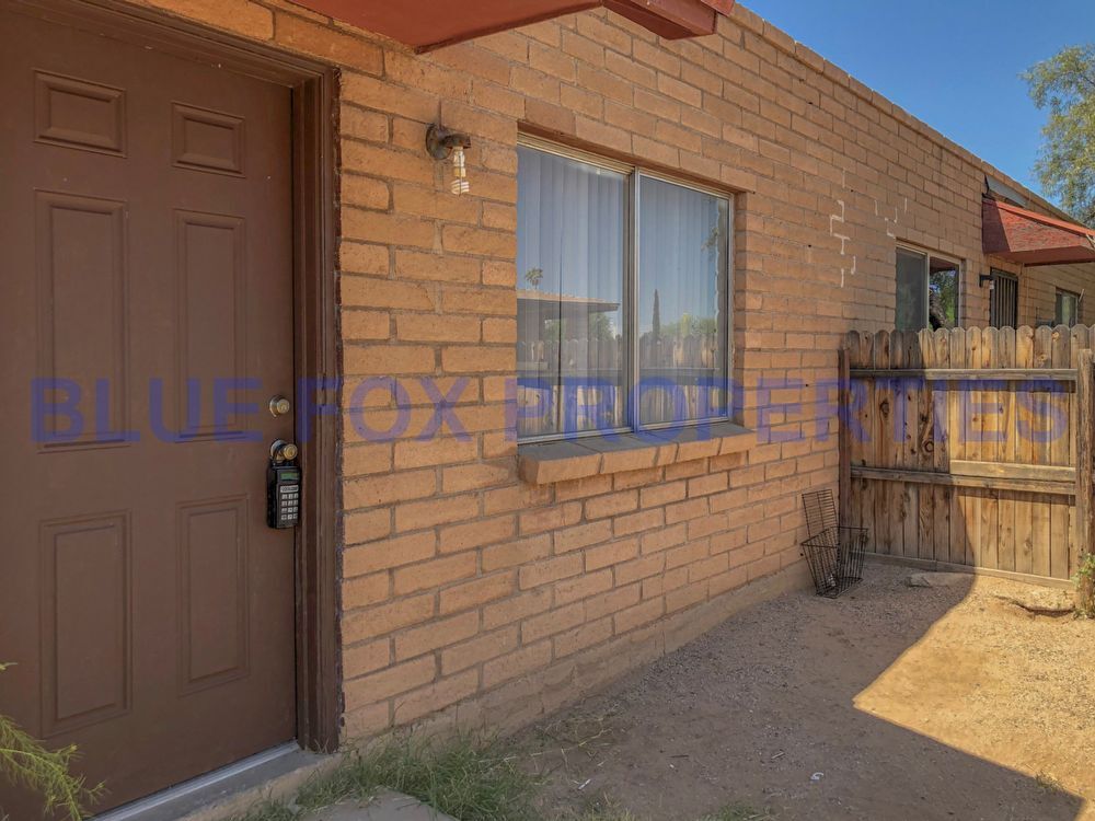 Primary Photo - 2 Bedroom Duplex Remolded