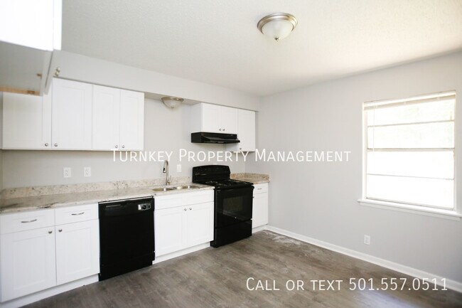 Building Photo - Beautiful 3 bedroom in Southwest LR