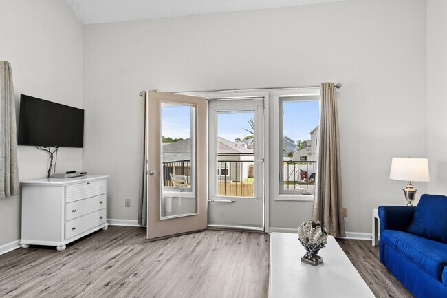 Foto del edificio - 216 Double Eagle Dr