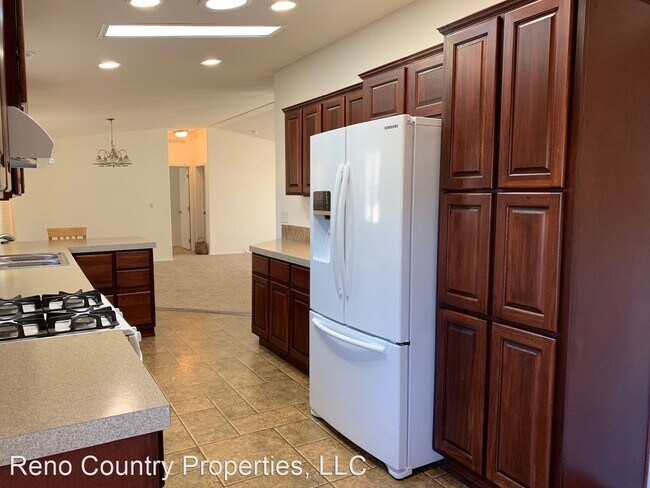 Building Photo - 3 br, 2 bath House - 16155 Rhyolite Circle