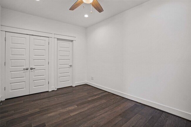 Building Photo - 3306 Cline St