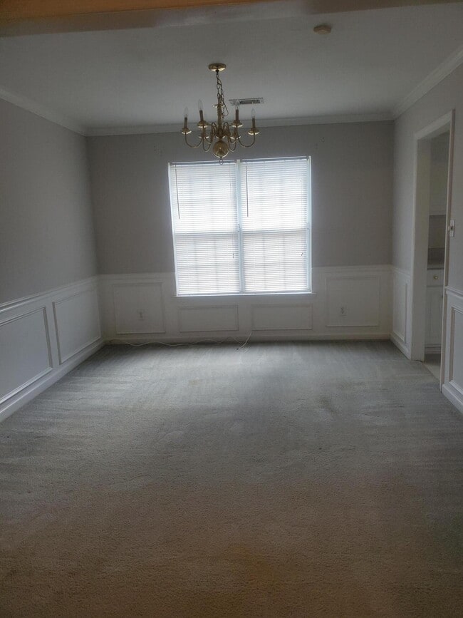 Foto del edificio - 4309 Creekview Dr