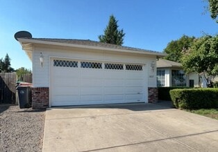 Building Photo - 1837 Layla Dr