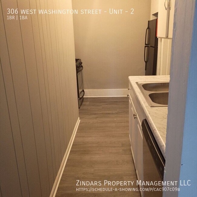 Foto del edificio - 306 W Washington St