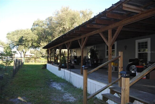Foto del edificio - 7706 Shoupe Rd
