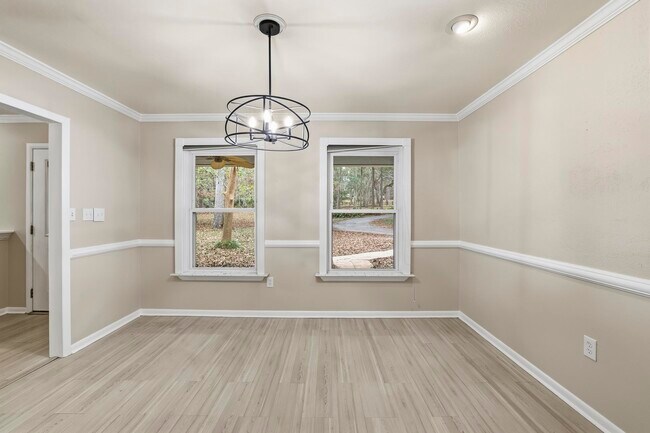 Foto del edificio - 7585 Skipper Ln