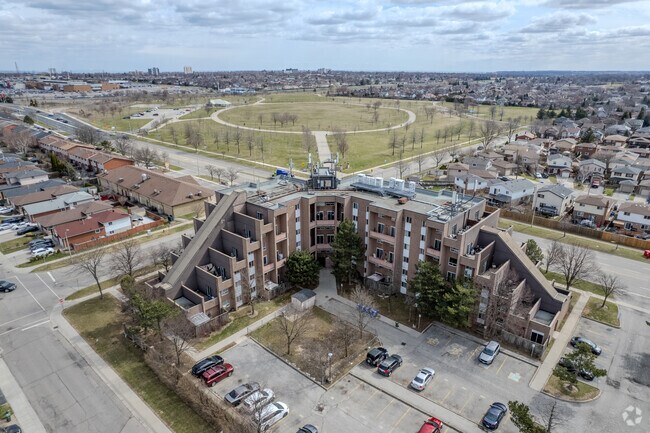 Photo aérienne - 1220 Upper Wentworth St