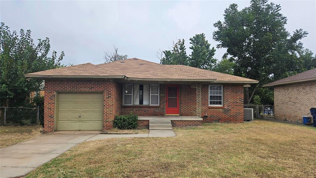 Foto principal - 2029 Brighton Ave