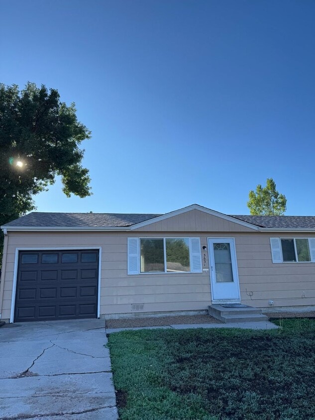 Primary Photo - single family home