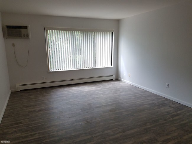 Foto del edificio - 1 br, 1 bath Apartment - 695 Capital Ave NE