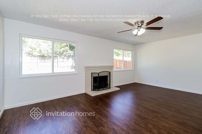 Foto del edificio - 4317 Stockbridge Ave