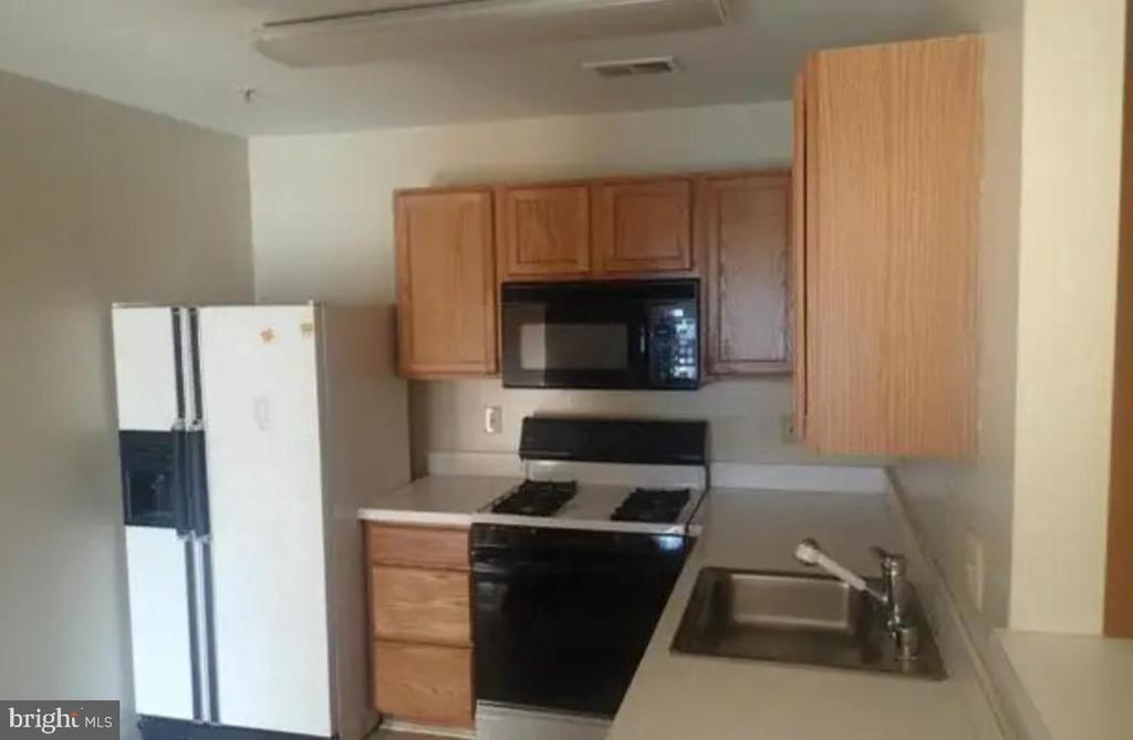 Foto del edificio - 9060 Gracious End Ct