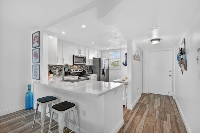 Foto del edificio - 9940 S Ocean Dr