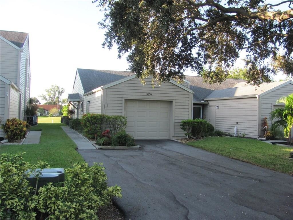 Foto principal - 9270 Westlinks Terrace