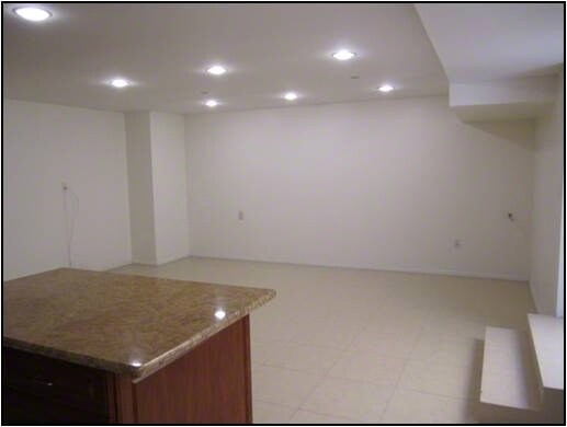 Building Photo - 11722 Kiowa Ave