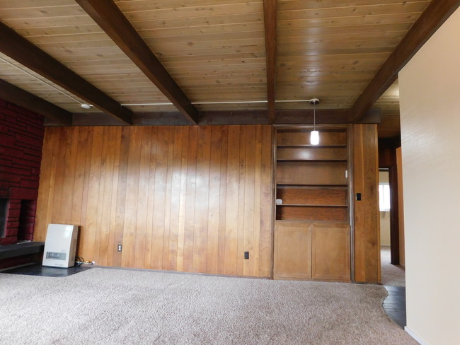 built-in bookcase & great wood accents - 512 E 15th Ave