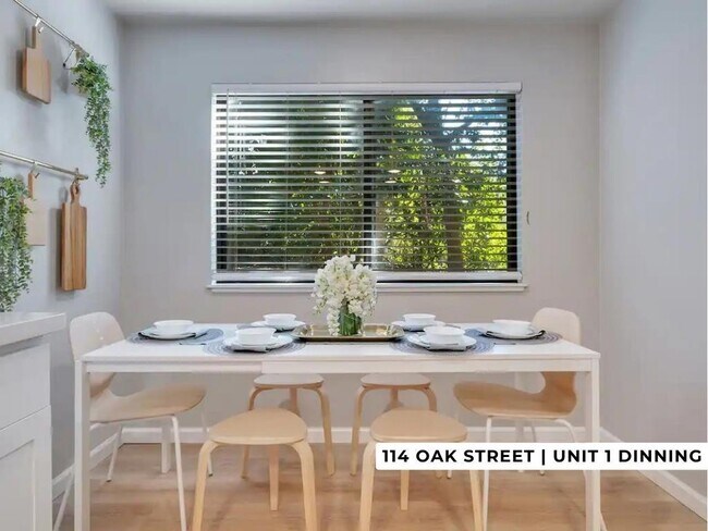 Foto del edificio - 114 Oak St